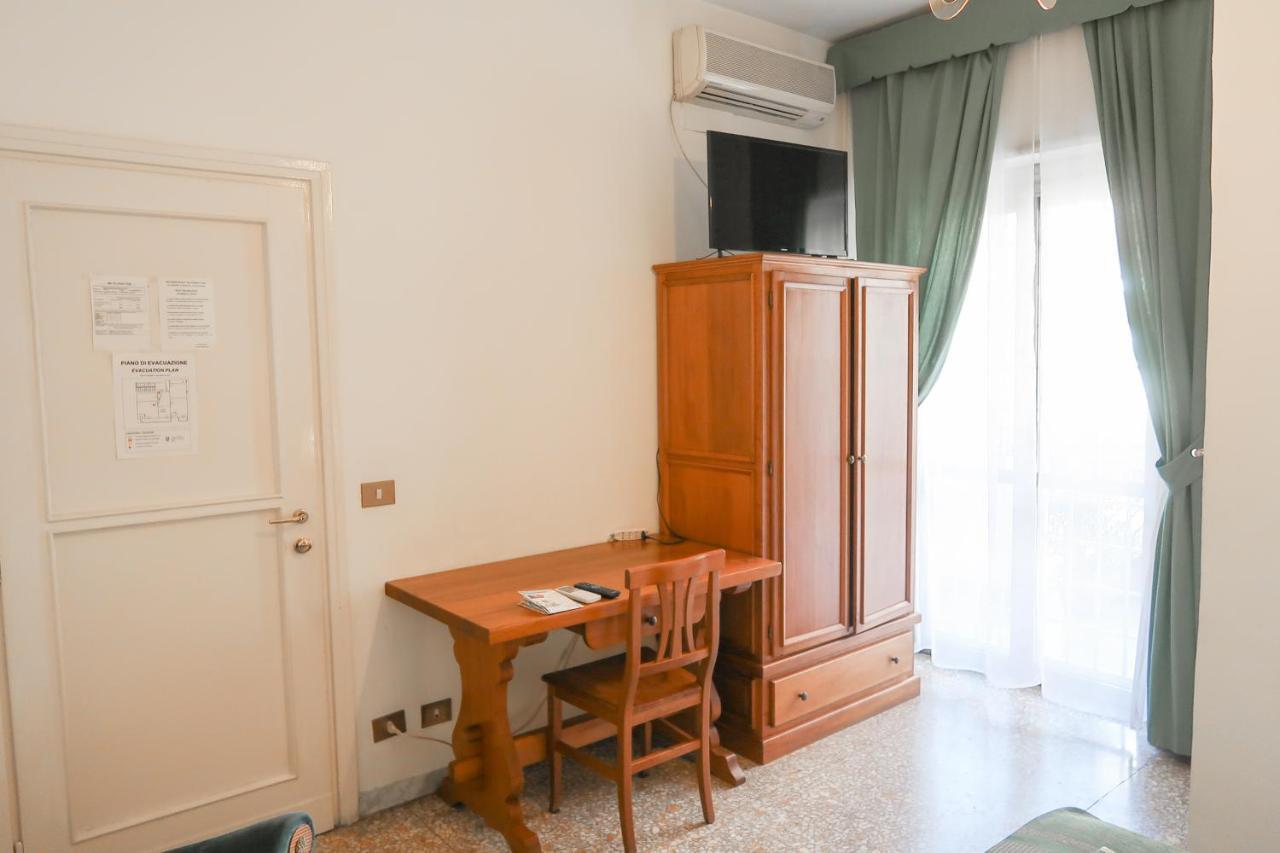 The Condottieri Rooms Rome Exterior photo