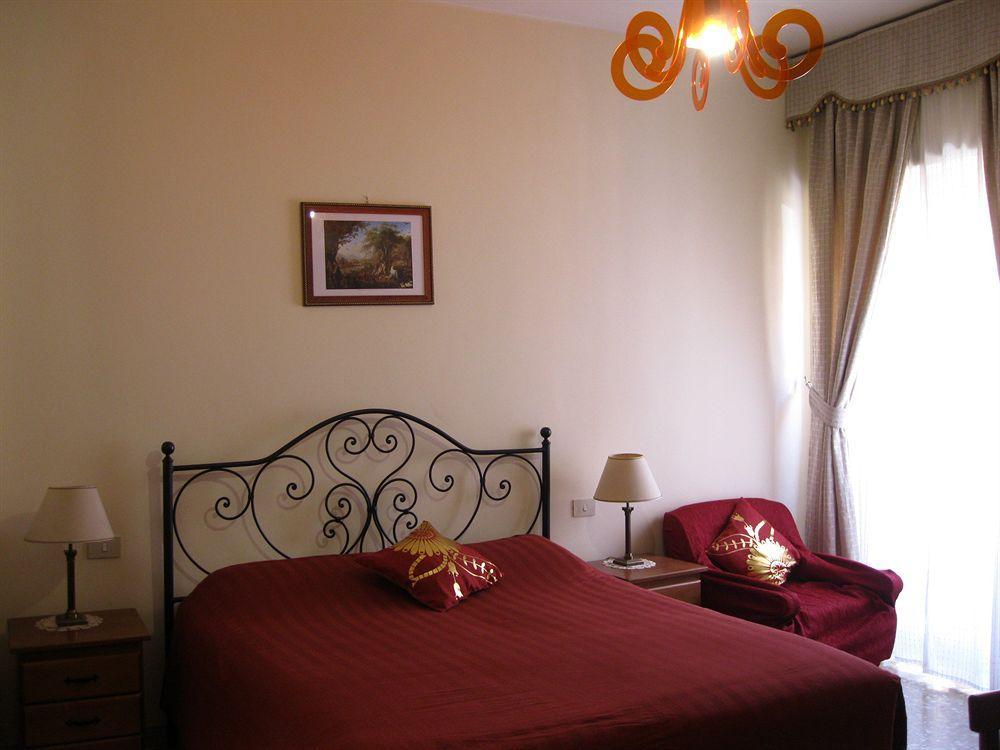 The Condottieri Rooms Rome Exterior photo
